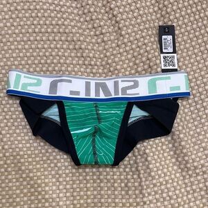 Men's Green & Black Brief with Contrast Elastic Waistband